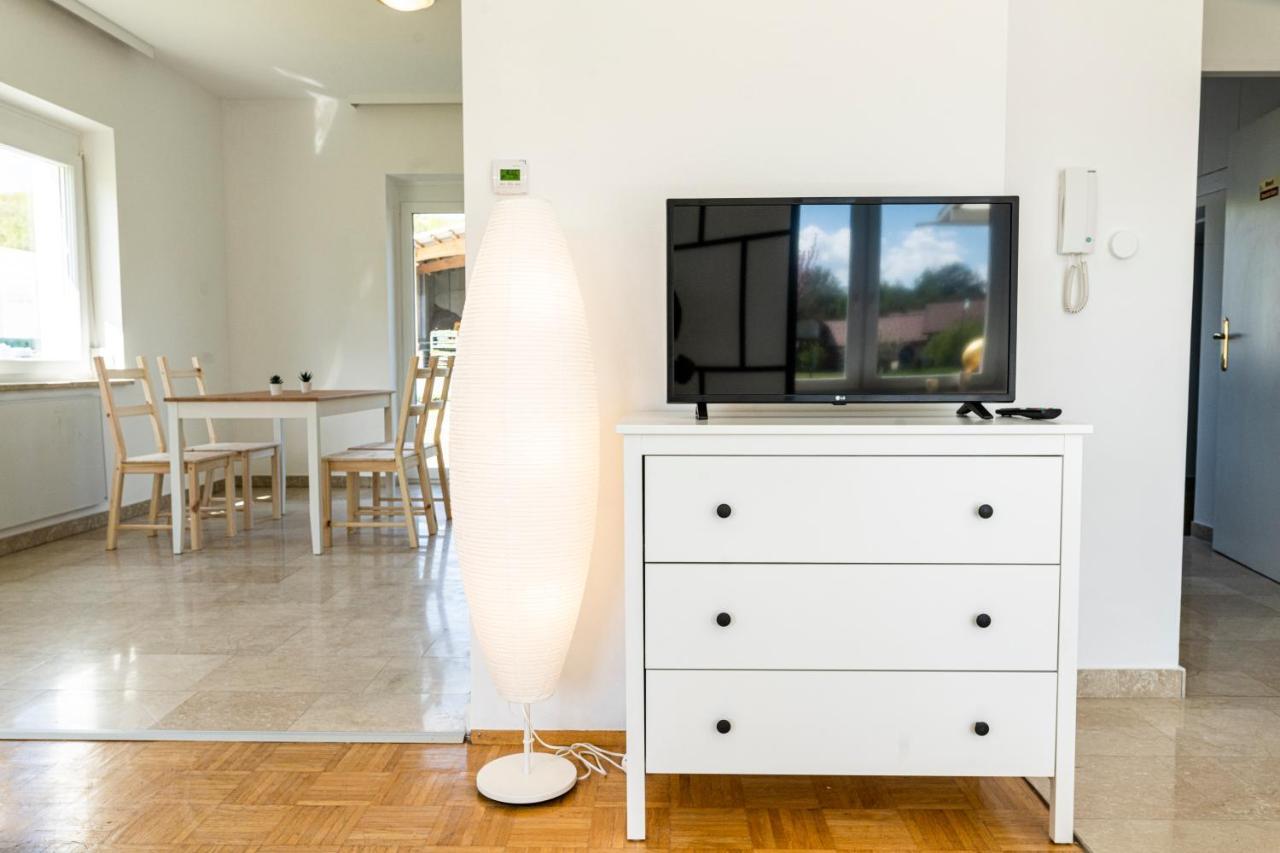 Budget Apartments In Thermennahe Bad Tatzmannsdorf Exterior foto